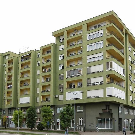 Apartment Promenada 30 Нови-Сад Экстерьер фото